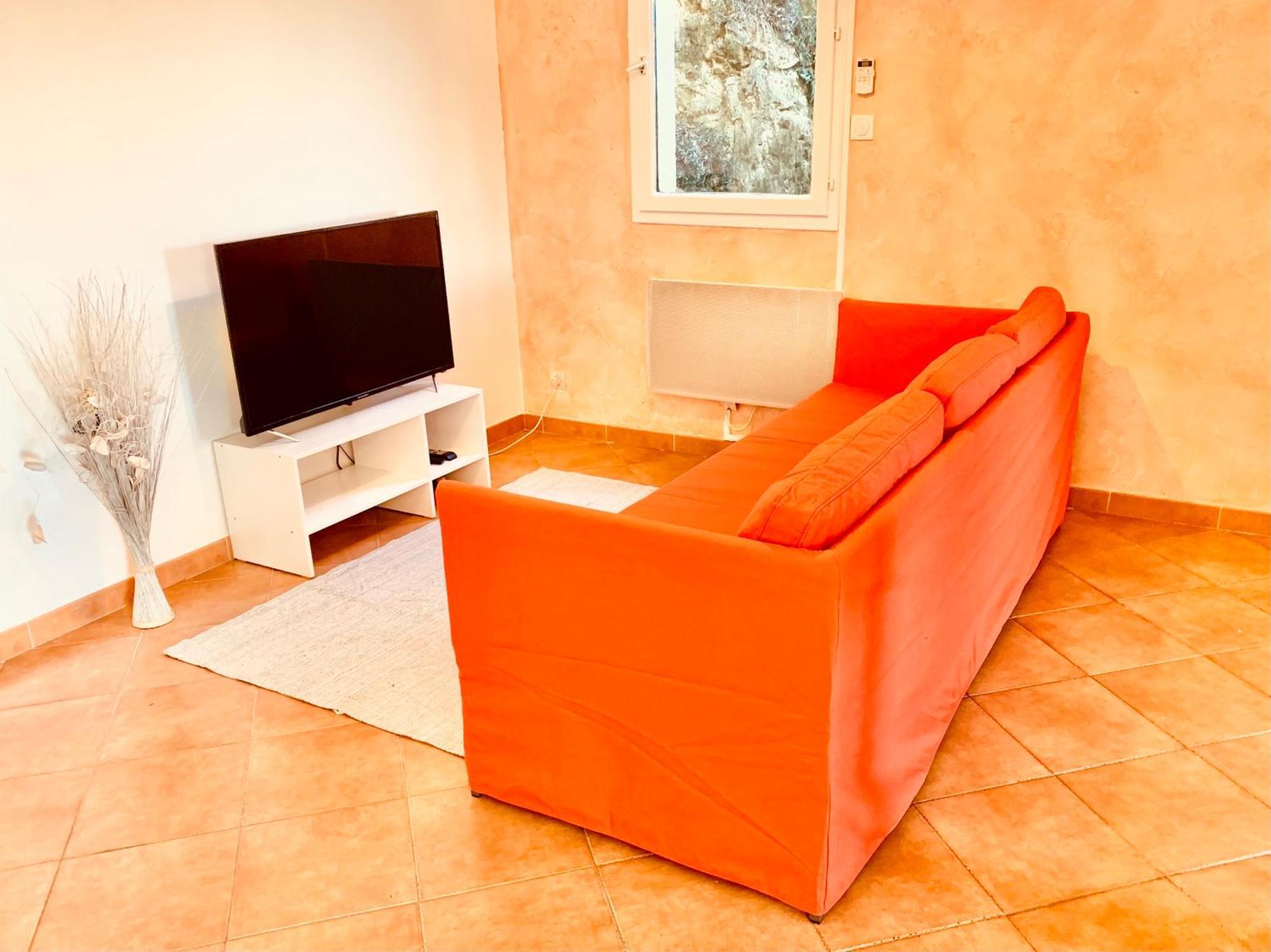 Provencal Villa With Stunning View & Summer Pool Rochefort-du-Gard Luaran gambar